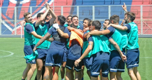 Cipolletti es uno de los cuatro equipos que buscan ascender a la B Nacional (El Tribuno de Salta).