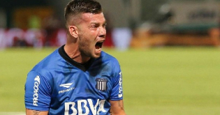 Eduardo Garcia y Ezequiel Herrera debutaron formalmente en la primera división de San Lorenzo ante Newell´s. 
