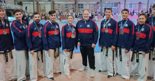 El equipo de Taekwon-do azulgrana comandado por el profesor Gerardo Rocha