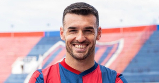 Agustín Giay fue convocado para volver a estar con la Selección 
