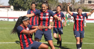 Las Santitas vencieron a River y son finalistas de la Copa Federal. Foto: @CaslaFFemenino