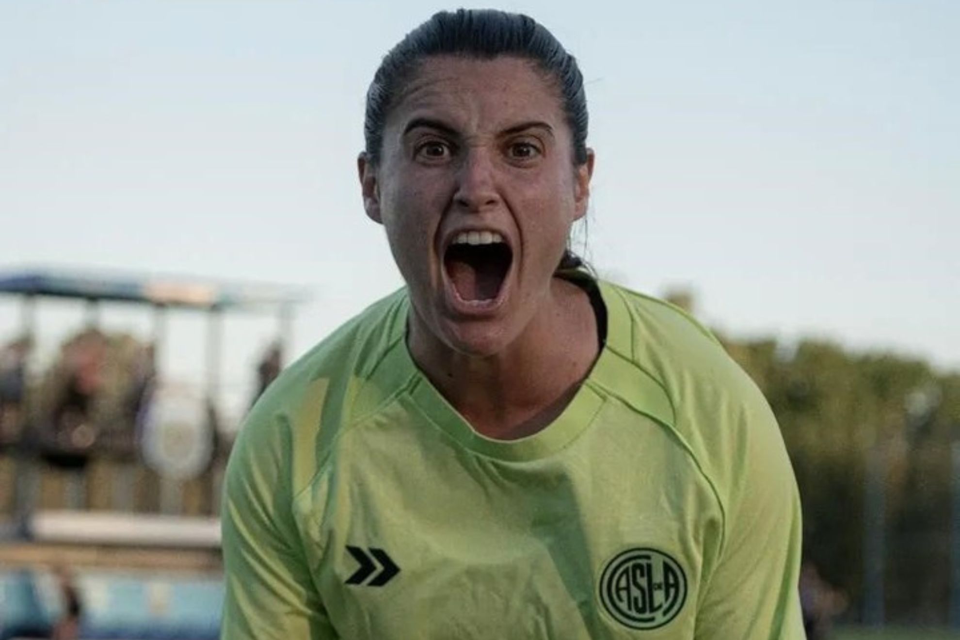 Maria Azul Muzio, la arquera azulgrana que vuela dentro y fuera de la cancha