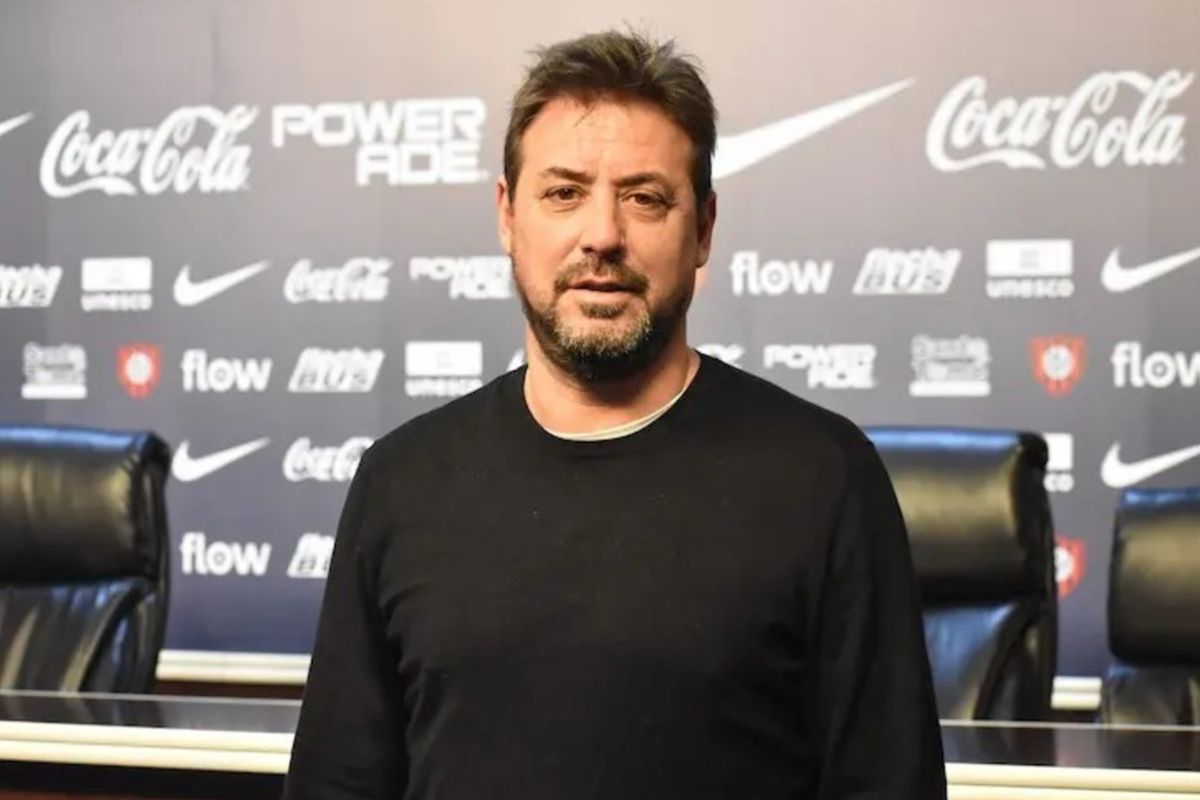 Costantino fue elegido presidente de la Comisión transitoria