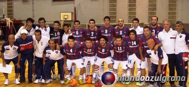El plantel de Futsal de San Lorenzo (Foto: CASLA)
