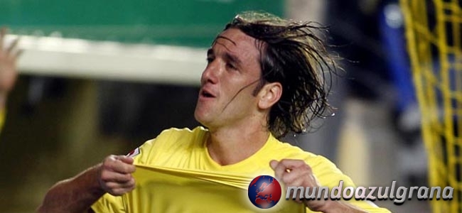 Gonzalo Rodrguez festeja un gol con el Villareal, su actual club.