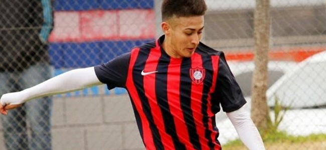 Con 18 aos Gabriel Rojas firm su primer contrato.