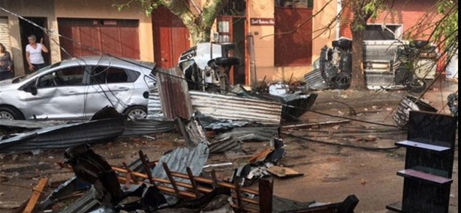 La ciudad uruguaya de Dolores qued devastada.