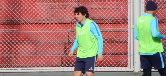 Corujo ya forma parte del plantel azulgrana (@SanLorenzo).