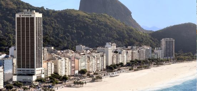 Postal de Copacabana, lugar donde se encuentra San Lorenzo.