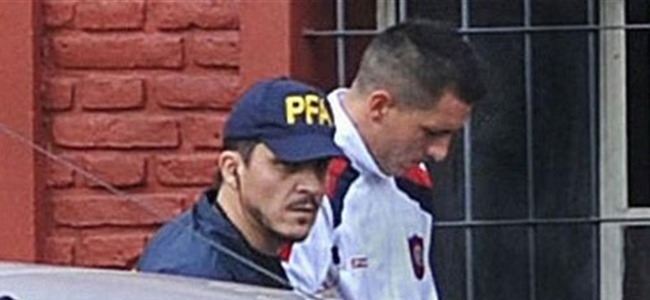 Pablo Migliore, la tarde que fue detenido en el estadio Pedro Bidegain. (La Nacin)