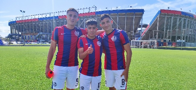 San Lorenzo venció 5-1 a Sarmiento con goles de León Mancini, Lucas Juárez y un hat-trick de Thiago Perugini.