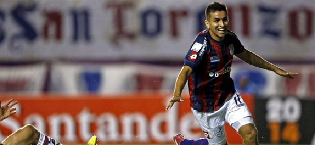 Correa grita su gol ante Independiente del Valle.