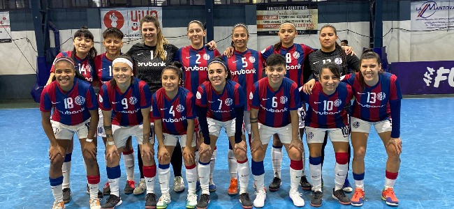 Las Santitas cayeron ante Boca en la Copa de Oro.