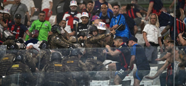 La Polica brasilea y su dura represin a los cuervos