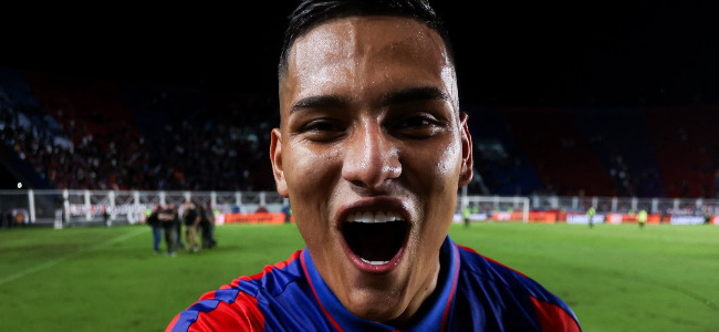 Peralta, el autor del gol del triunfo. Foto: San Lorenzo