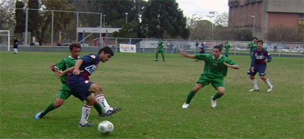 Momentos del encuentro de la Quinta entre San Lorenzo y Ferro en Ciudad Deportiva (Foto: MA)