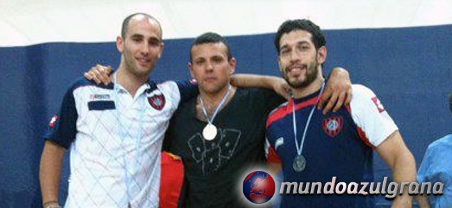 Federico Martn (Bronce); Facundo Capone (Oro) y Franco Gabriele (Plata). El podio de los Novicios de la Lucha.