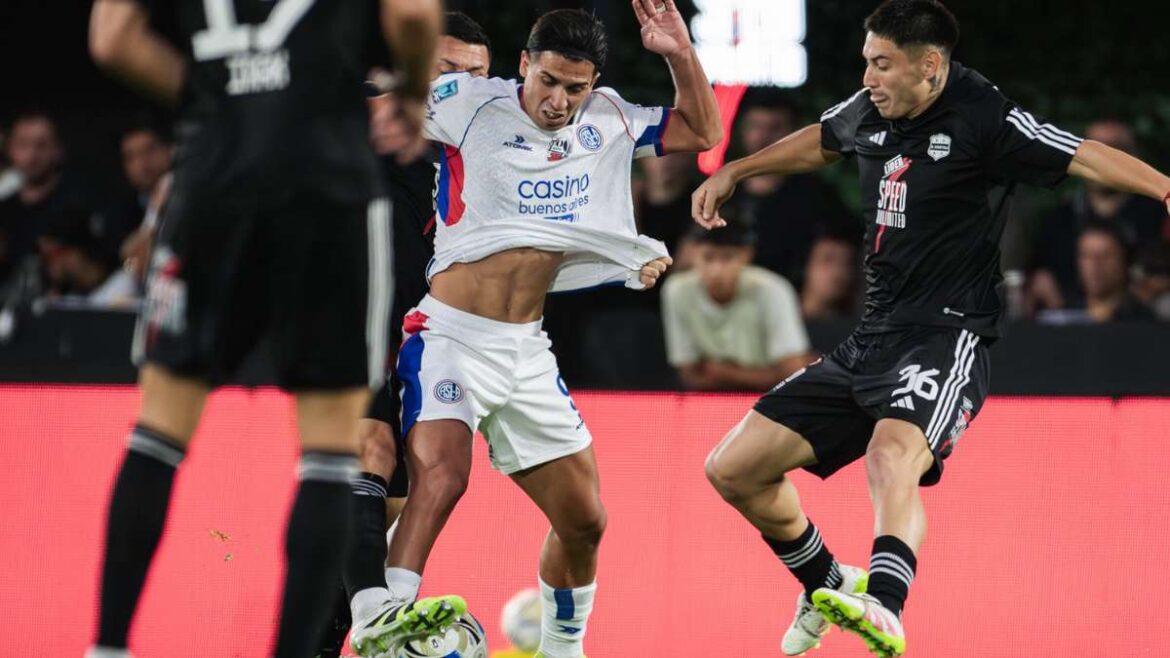 copa-argentina-san-lorenzo-deportivo-riestra-postergacion-mundo-azulgrana San Lorenzo y Riestra la última vez igualaron 1 a 1. Ese día debutó Gustavo Álvarez como DT.