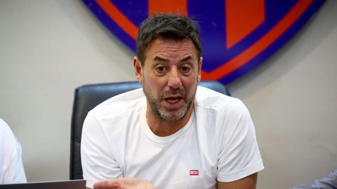 Sergio Costantino, presidente interino de San Lorenzo.