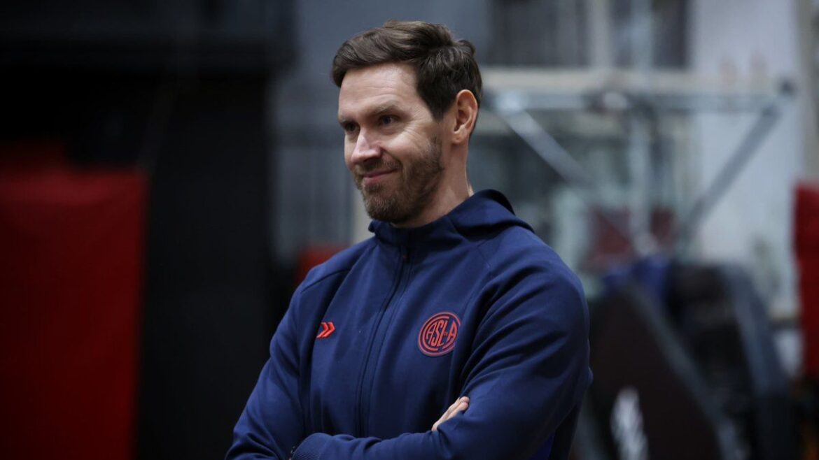 Cristian Poglajen-Voley-SanLorenzo