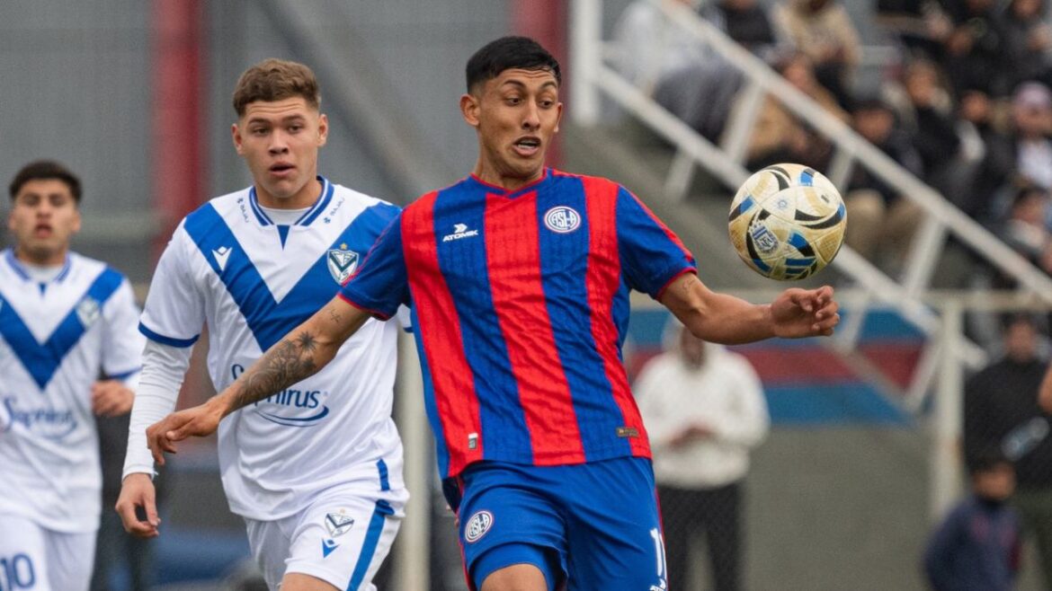 Reserva de San Lorenzo ante V&eacute;lez en Cuidad Deportiva