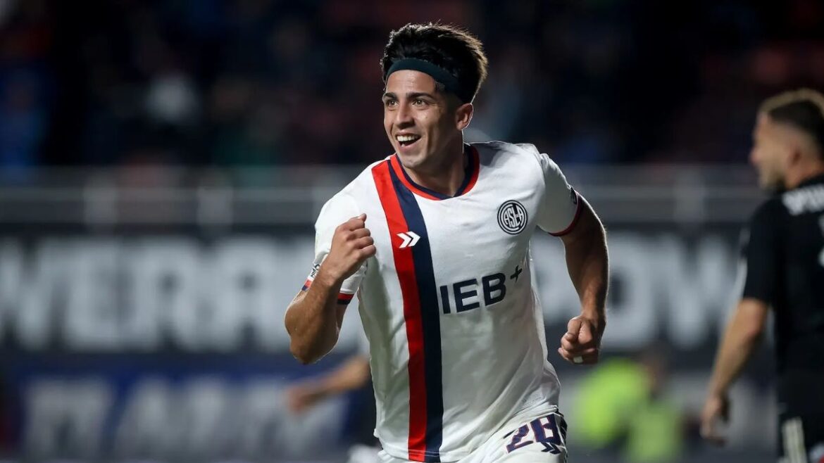 interes-de-monterrey-por-alexis-cuello Alexis Cuello